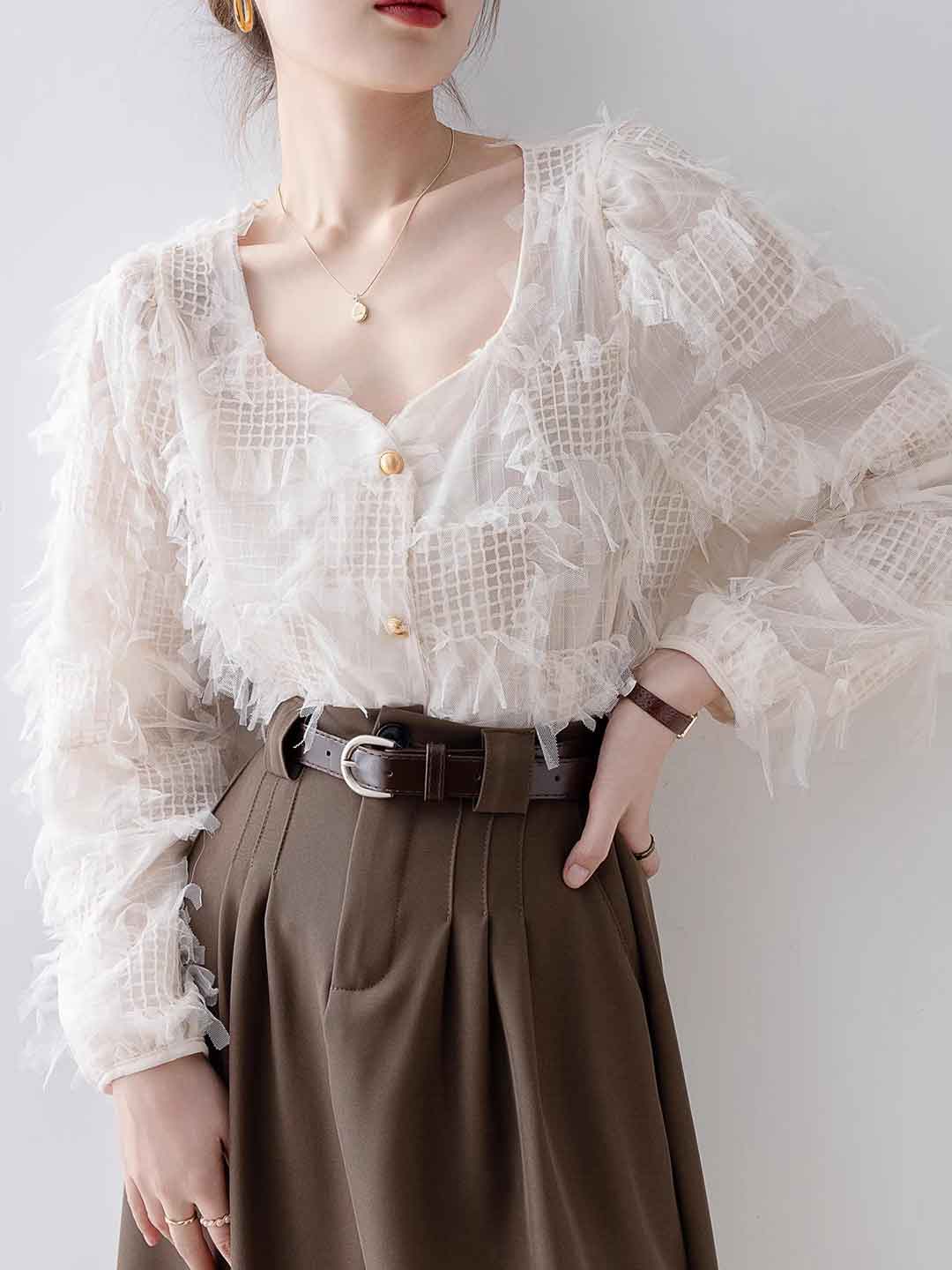 Blusa in Tulle con Fiori 3D | Elegante & Romantica | Perfetta per Occasioni Speciali