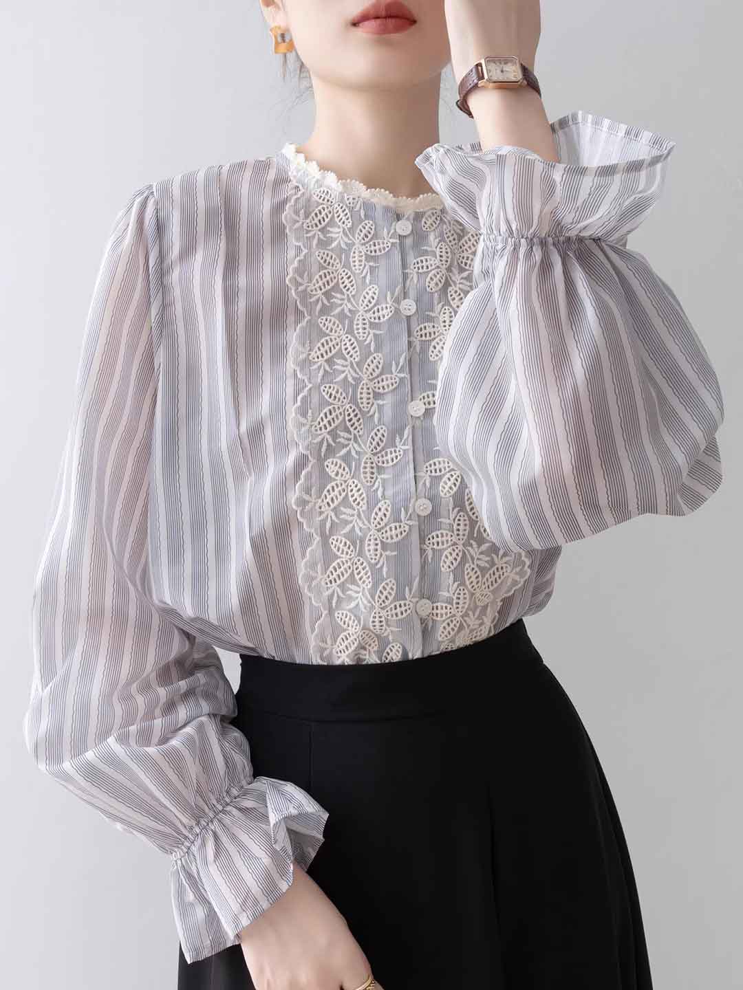 Blusa a Righe con Pizzo | Romantica & Elegante | Stile Raffinato