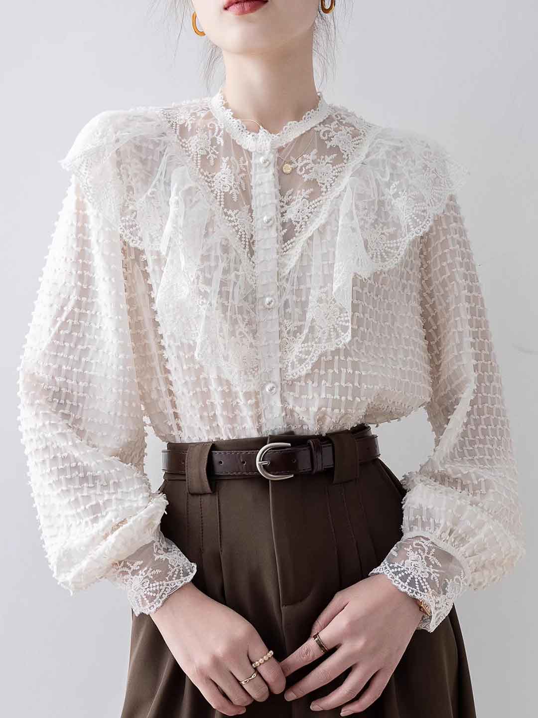 Blusa in Tulle con Pizzo & Volant | Elegante & Romantica | Perfetta per Occasioni Speciali