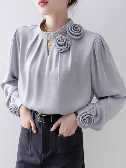 Blusa in Raso con Dettaglio Floreale | Elegante & Sofisticata | Perfetta per Occasioni Speciali