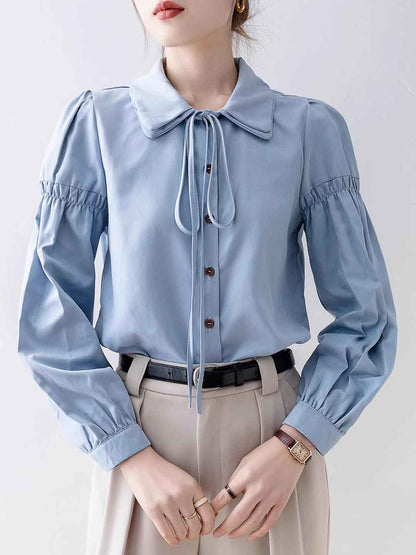 Camicia in Raso con Fiocco | Elegante & Sofisticata | Perfetta per Ufficio & Occasioni Speciali